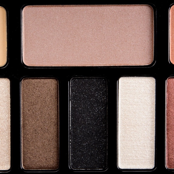 Kat Von D Glimmer Shade + Light Eye Contour Palette - Picture 4 of 10